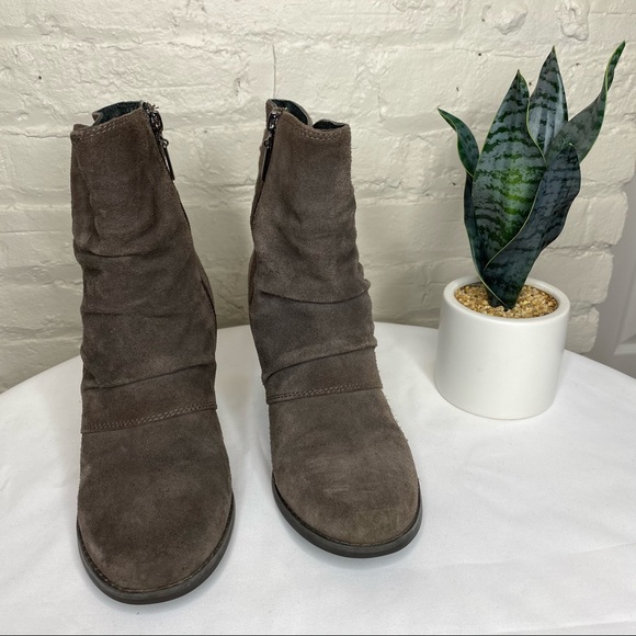 Clarks Alpine Andi Heeled Lace Up Booties 7 - Picture 3 of 10